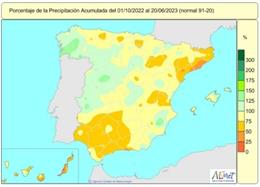 Las lluvias acumuladas en España del 1 de octubre de 2022 al 20 de junio de 2023 están un 15% por debajo del valor normal.