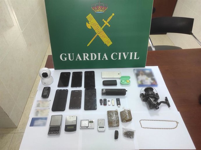 La Guardia Civil detiene a los autores un delito de robo con fuerza, tráfico de drogas y agresión sexual en Fuerteventura