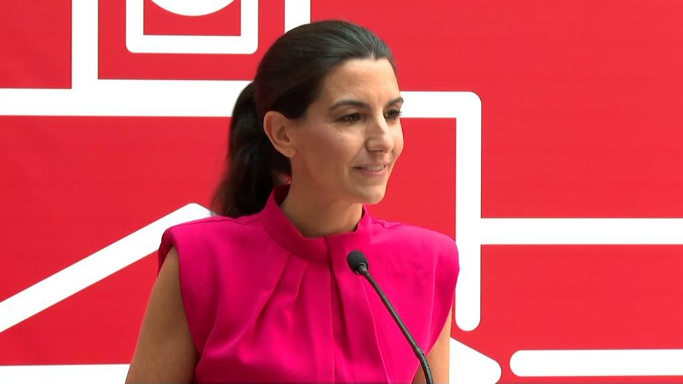 Monasterio espera que el Gobierno regional se ponga en marcha "lo antes posible"