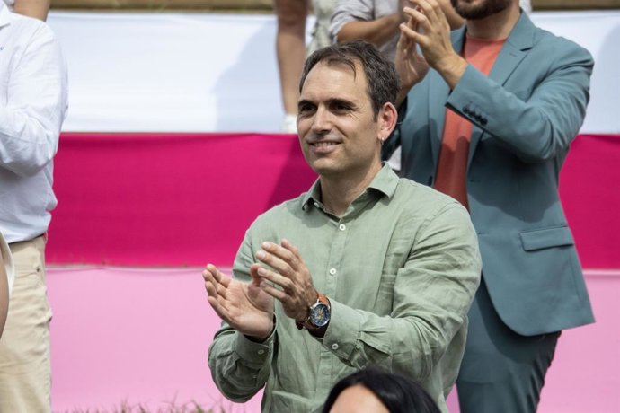 El coordinador general de IU Andalucía, Toni Valero, en una foto de archivo.