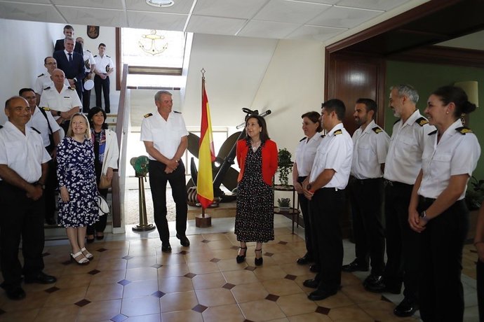 MArgarita Robles en el Arsenal de la Carraca en Cádiz.
