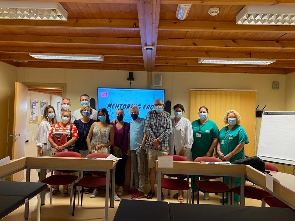 Profesionales de las Unidades de Nefrología y Salud Mental del Área de Gestión Sanitaria Campo de Gibraltar inician un programa para dar apoyo y acompañamiento a pacientes con enfermedad renal crónica