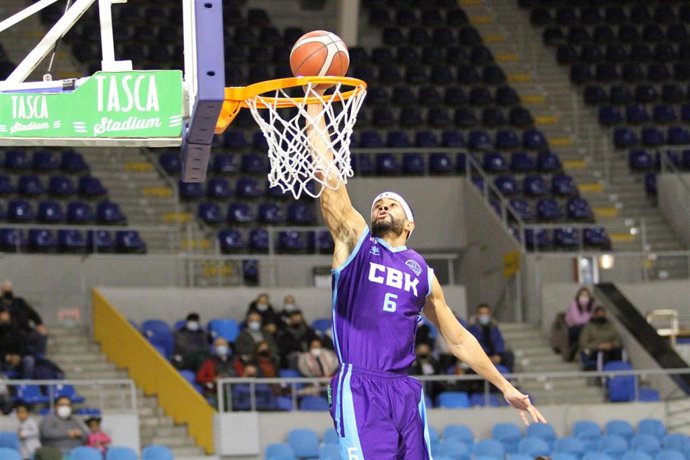Óscar Cabrera, exjugador de Cantbasket Santander