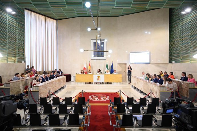 Pleno del Ayuntamiento de Almería.