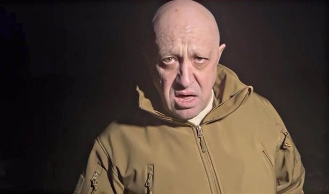 Archivo - May 5, 2023, Bakhmut, Donetsk Oblast, Ukraine: Russian Yevgeny Prigozhin, owner of the Wagner Group of mercenaries broadcasts a tirade against Russian Defense Minister Sergei Shoigu accusing the military command of starving his forces of ammunit