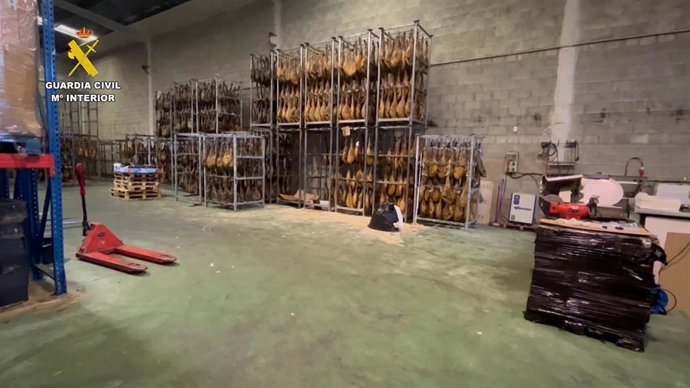 Nave donde eran almacenados los jamones