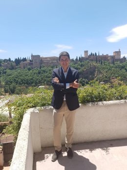 El cabeza de lista del PP al Congreso de los Diputados por Granada, Carlos Rojas