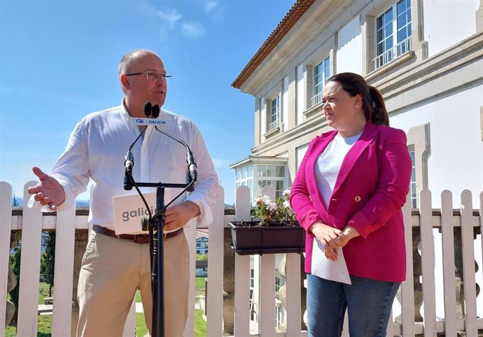 O vicesecretario de Organización do PP, Miguel Tellado, en rolda de prensa no Parador de Ferrol.