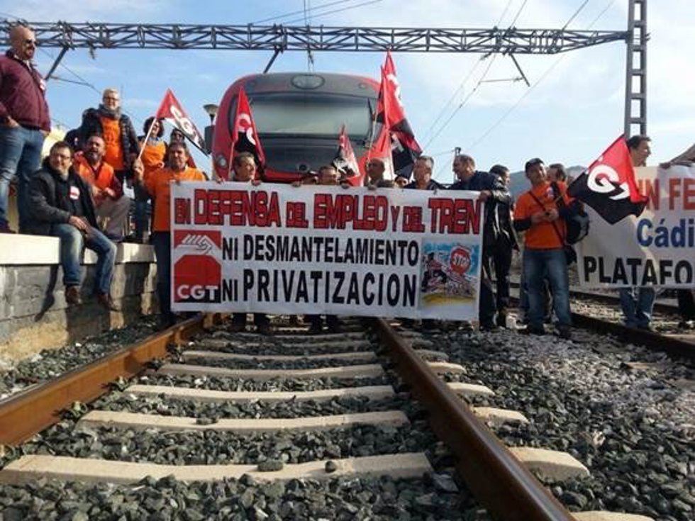 CGT reclama el aumento de la plantilla en los talleres de Renfe en la provincia, el cese a la externalización de cargas de trabajo a contratas y el respeto a las condiciones de seguridad y salud, entre otras cuestiones.