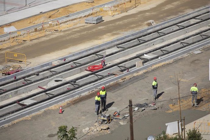 Archivo - Obras del tranvía de Sevilla 