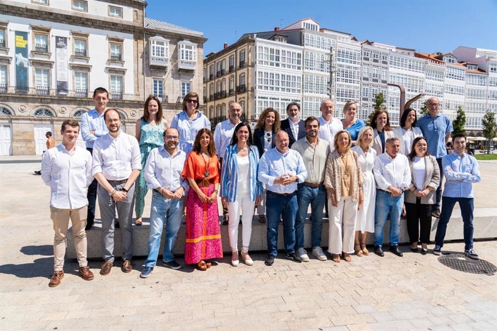 Acto de presentación de los candidatos al Congreso y al Senado del PPdeG por A Coruña