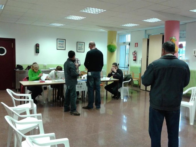 Archivo - Colegio electoral de Bizkaia 