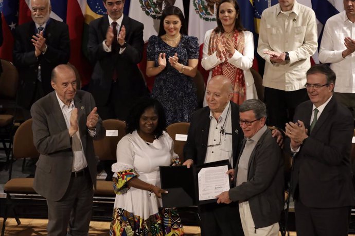 Archivo - March 10, 2023, Mexico City, Mexico: Foreign Minister Marcelo Ebrard; the Vice President of Colombia, Francia Marquez; chief negotiator of the Government, Jose Otty Patiño and Pablo Beltran, head of the delegation of the National Liberation Ar