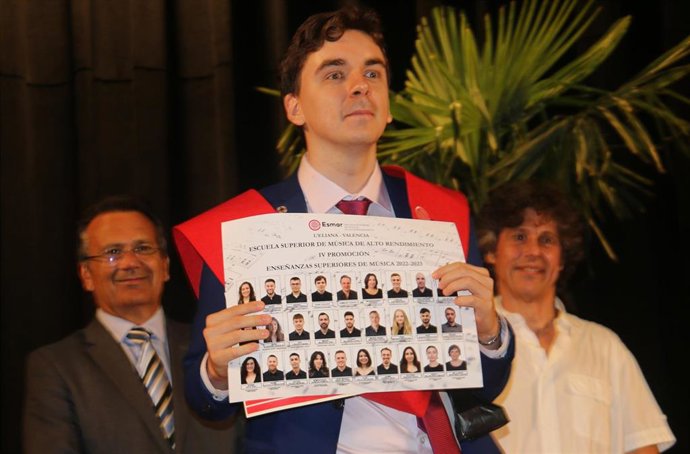 Imagen de la graducación del alumno Egor Chulkov