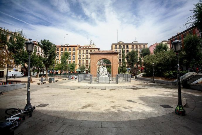 Archivo - Vista general de la plaza del dos de mayo en el barrio de Malasaña.