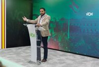Vox aboga por seguir "hablando" con el PP para alcanzar un acuerdo en Extremadura sin renunciar a entrar en el gobierno