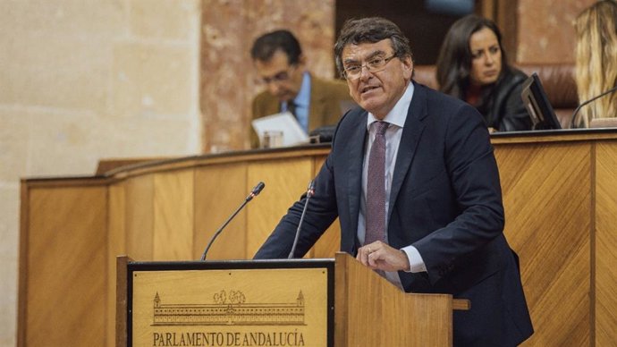 Archivo - El parlamentario andaluz de Vox por Huelva Rafael Segovia, en una foto de archivo.