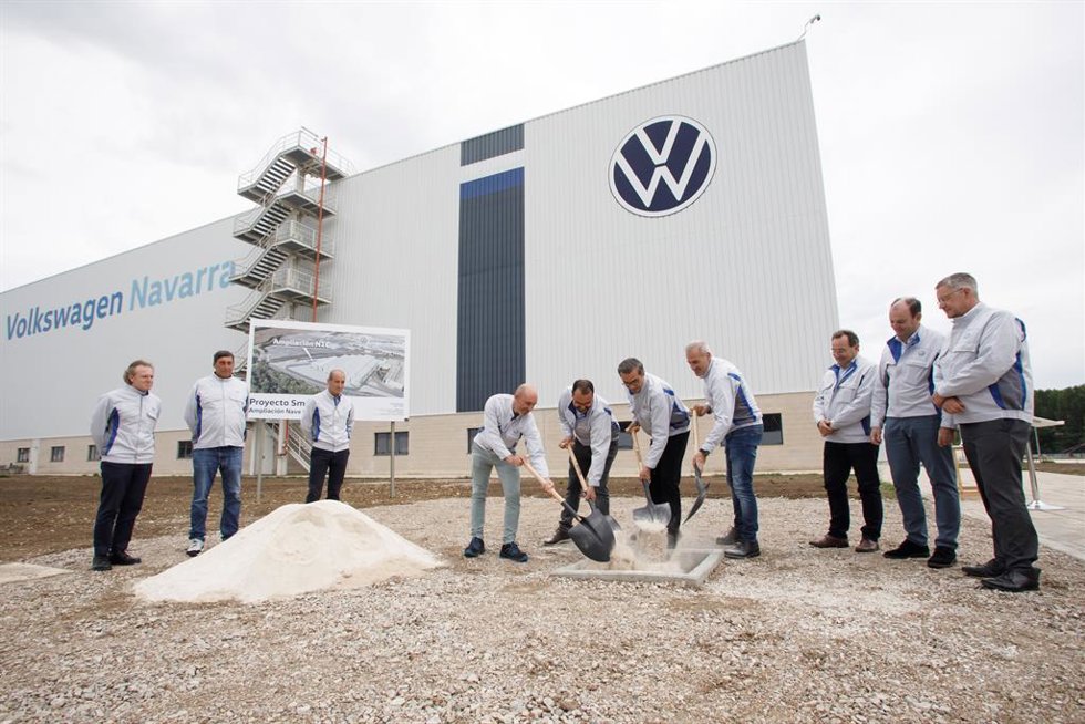 Primera piedra de la ampliación de la Nave 1C