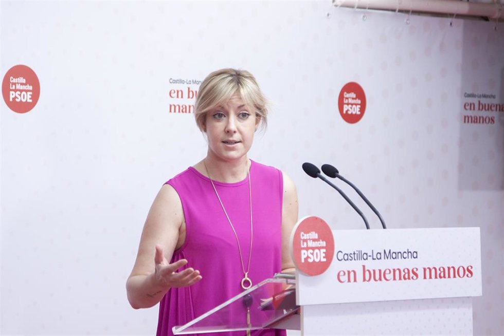 La portavoz del Grupo Parlamentario Socialista en las Cortes de Castilla-La Mancha, Ana Isabel Abengózar