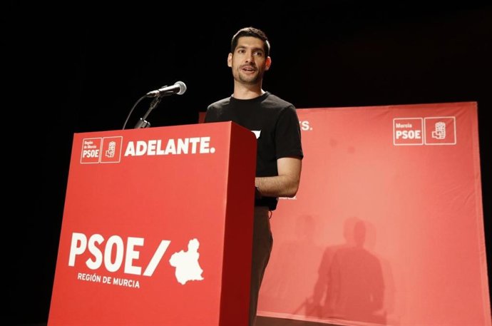 El candidato número 5 del PSOE al Congreso de los Diputados por la Región de Murcia y secretario general de las Juventudes Socialistas de Murcia, Miguel Company