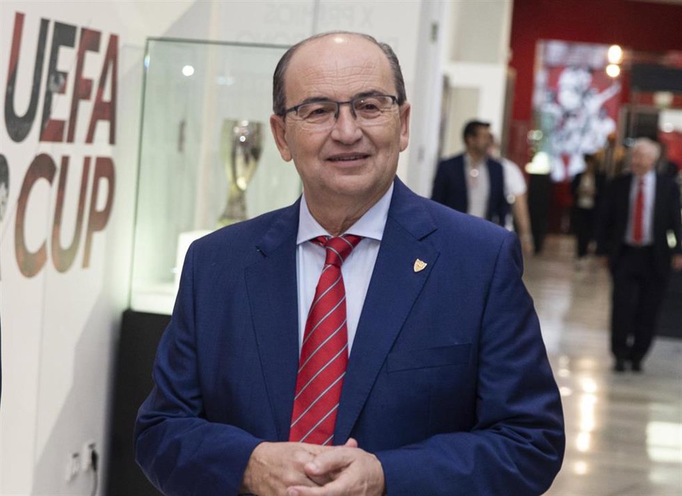 Archivo - El presidente del Sevilla FC, José Castro, en la entrega de XIII Premios Blázquez y X Premios Ruesga Bono Sevilla FC en 2022. 