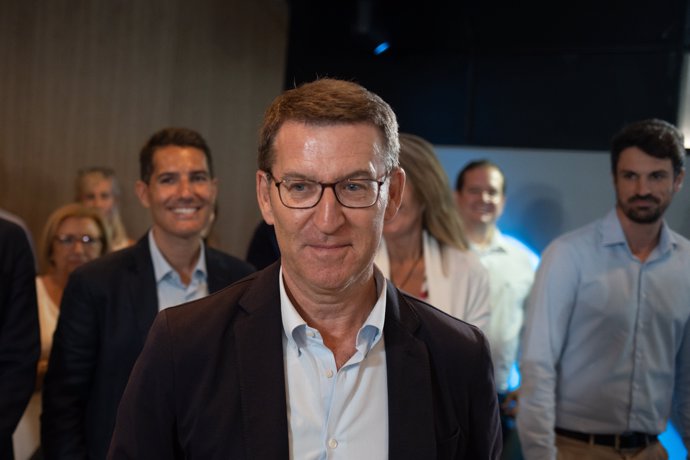 El presidente del PP, Alberto Núñez Feijóo, durante un acto sectorial del Partido Popular sobre economía, en Casa Seat, a 26 de junio de 2023, en Barcelona, Catalunya (España).