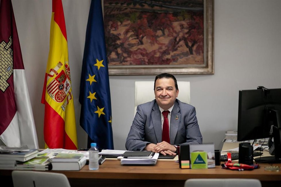 El consejero de Agricultura, Agua y Desarrollo Rural de C-LM, Francisco Martínez Arroyo