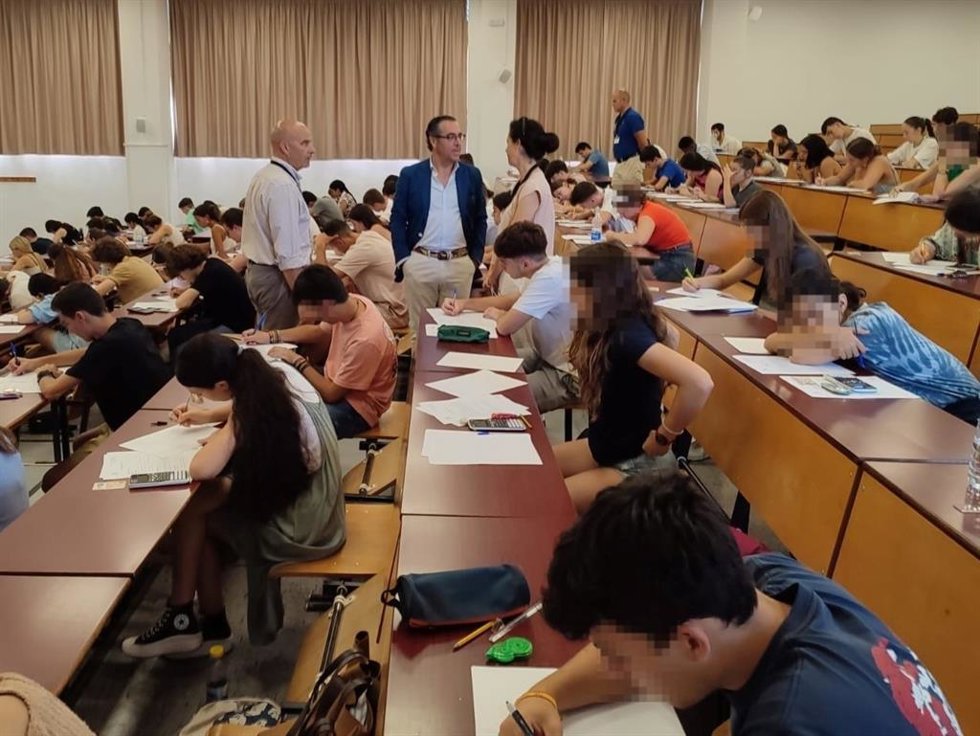Casi 300 alumnos se presentan a los Premios Extraordinarios de Bachillerato en la provincia de Málaga.
