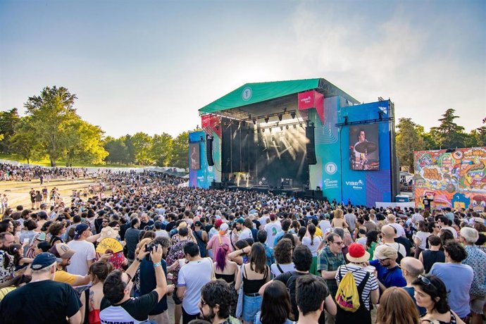 Actuación de Cala Vento en el festival Tomavistas 2023 en Madrid.