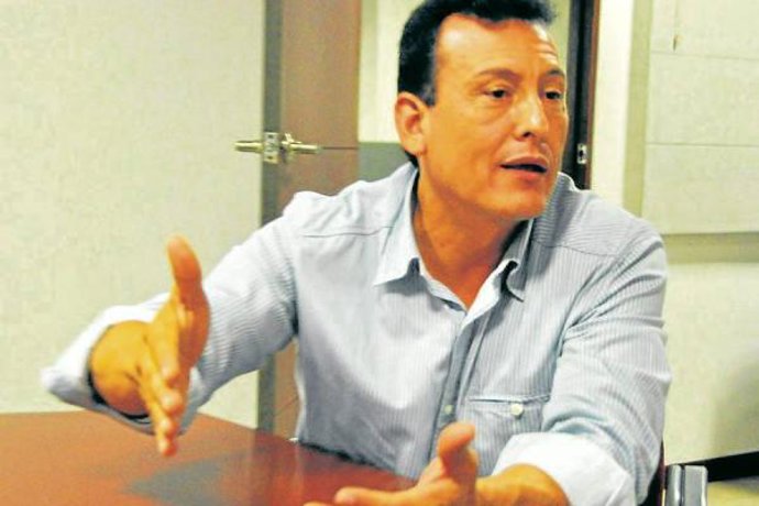 Entrevista al concejal y precandidato a la Alcaldía de Pereira Juan Carlos Reinales.