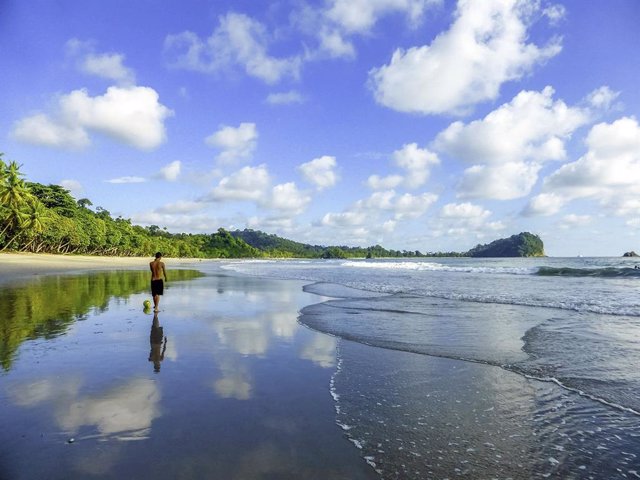 Archivo - Playas de Costa Rica