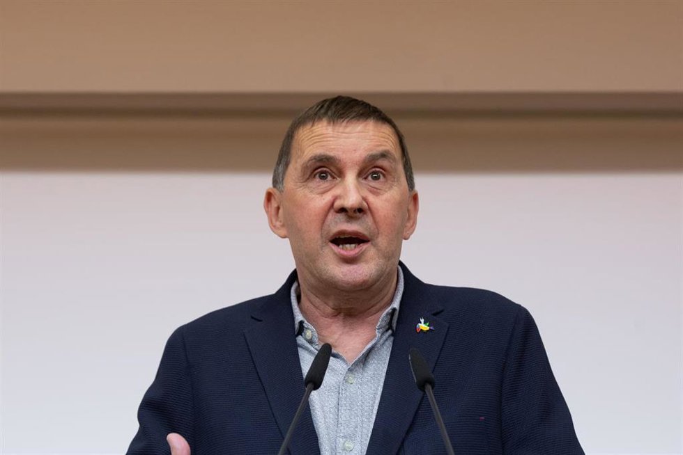 Archivo - El coordinador general de EH Bildu, Arnaldo Otegi, 