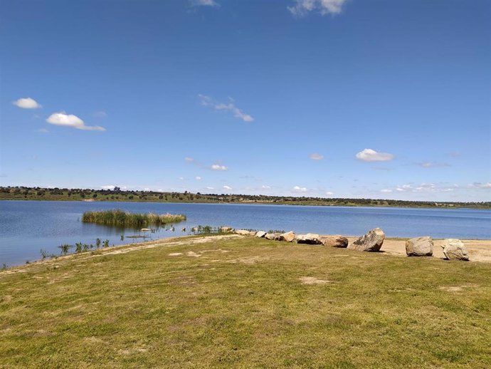 Archivo - Embalse de La Colada, cuya agua declaró la Junta de Andalucía como no apta para el consumo humano.