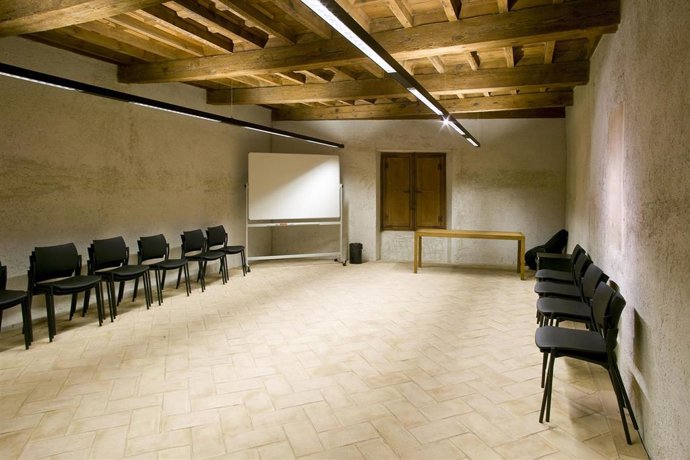 Archivo - Imagen de uno de los locales municipales cedidos