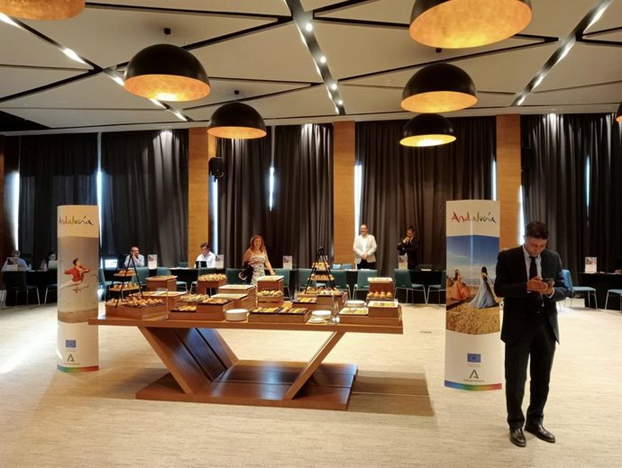 Andalucía desarrolla una acción en Marruecos para aprovechar el incremento de turistas de este emisor.