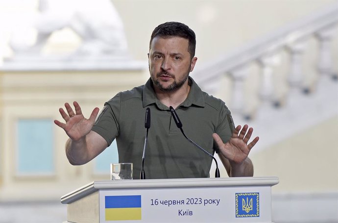 December 22, 2022, Kyiv, Ukraine: Volodymyr Zelenskyy speaks during his joint press conference with African leaders, Kyiv, capital of Ukraine.