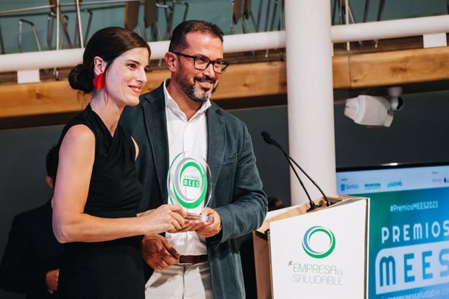 Grupo Uvesco recoge el premio en Bienestar Emocional