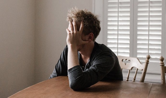 Persona con tristeza