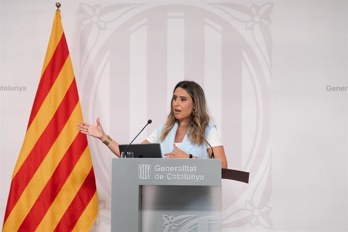 La portavoz del Govern, Patrícia Plaja, durante una rueda de prensa tras el Consell Executiu, en el Palau de la Generalitat, a 27 de junio de 2023, en Barcelona, Catalunya (España). El Govern ha anunciado una ampliación de la dotación de personal del de
