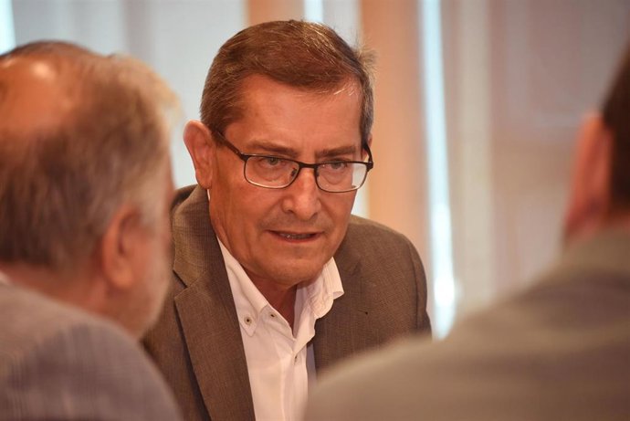 El presidente de la Diputación de Granada en funciones, José Entrena.