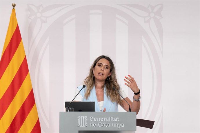 La portavoz del Govern, Patrícia Plaja, durante una rueda de prensa tras el Consell Executiu, en el Palau de la Generalitat, a 27 de junio de 2023, en Barcelona, Catalunya (España). El Govern ha anunciado una ampliación de la dotación de personal del de