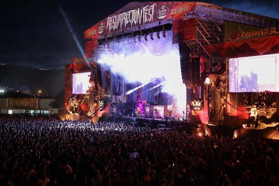 Archivo - Ambiente del concierto de la banda Judas Priest durante su actuación en el Resurrection Fest, a 30 de junio de 2022, en Viveiro, Lugo, Galicia (España). 