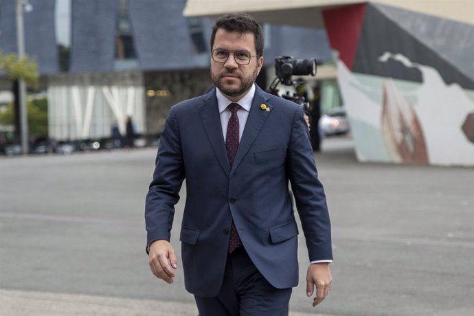 El president de la Generalitat, Pere Aragons, a la seva arribada als 36 Premis Pimes de Pimec.