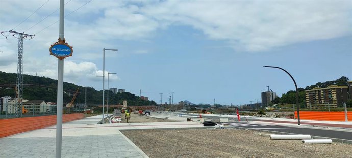 Imagen de la Avenida Galleteras de Zorrozaurre.