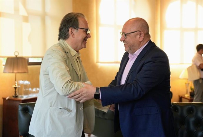 Joan Subirats con Manuel Torralbo.