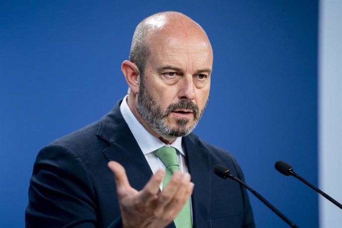 Archivo - El vicesecretario nacional de Coordinación Autonómica y Local del PP, Pedro Rollán, ofrece una rueda de prensa tras la reunión del Comité de Dirección del PP en la sede nacional, a 19 de julio de 2022, en Madrid (España).