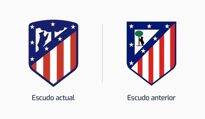 Imagen de los dos escudos entre los que deben decidir los socios del Atlético de Madrid