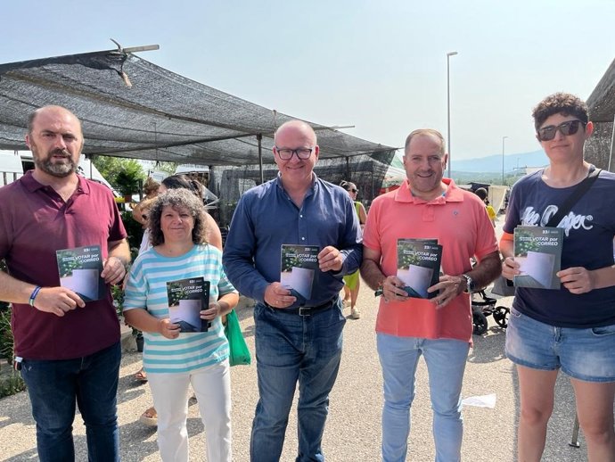 El candidato del Partido Popular de Jaén al Senado Javier Márquez en Jódar