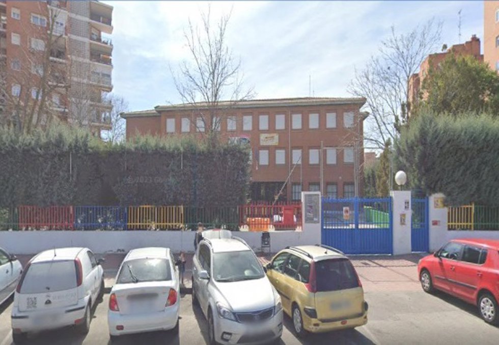 Policía trabaja con hipótesis de muerte natural en el fallecimiento de una limpiadora de un colegio en Móstoles