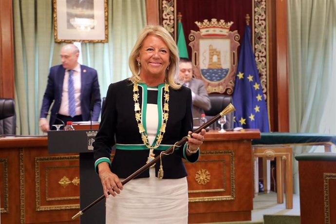 Ángeles Muñoz, alcaldesa de Marbella, en su toma de posesión